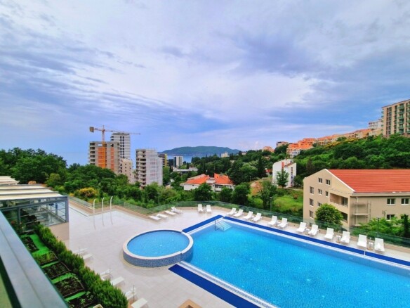 Jednosoban stan sa pogledom na more u Bečićima, Budva — fotografija 2