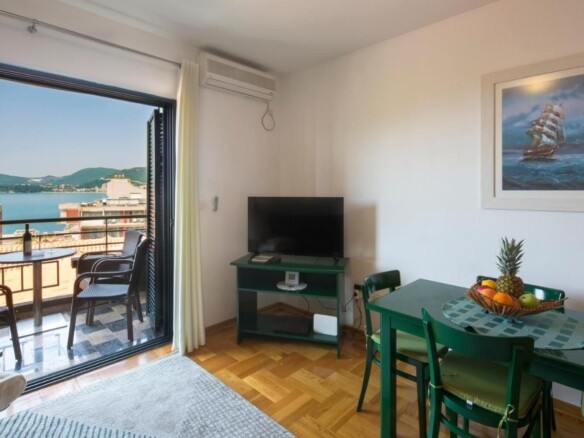 Jednosoban stan sa pogledom na more, Pržno, Budva — fotografija 4