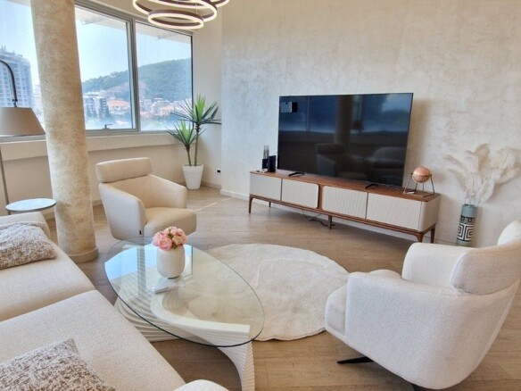 Dvosoban stan 112 m² – Budva — fotografija 8