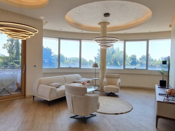Dvosoban stan 112 m² – Budva — fotografija 2