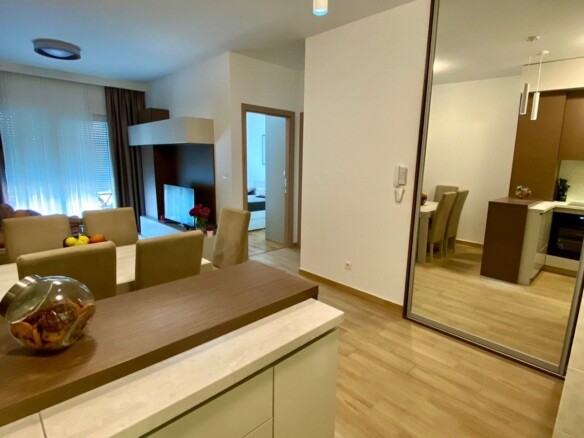 Izdavanje: Jednosoban stan 47 m² – Budva — fotografija 16
