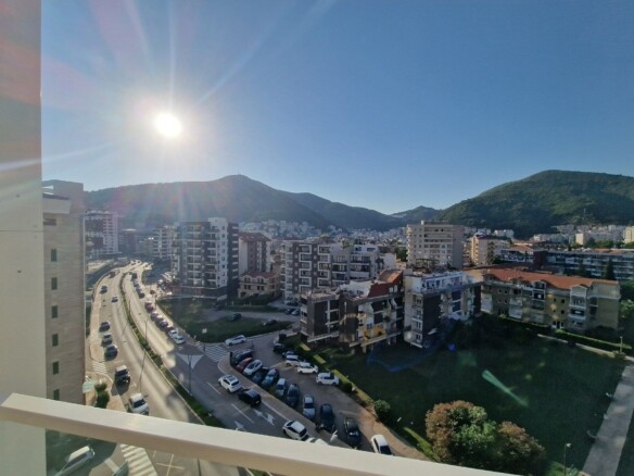 Izdavanje: Jednosoban stan 67 m² – Budva — fotografija 2
