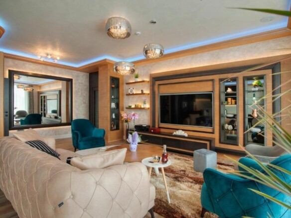 Izdavanje: Kuća 180 m² – Prijevor, Budva — fotografija 11