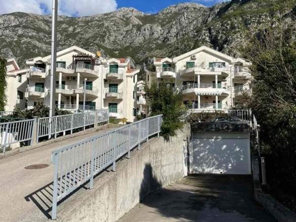 Jednosoban stan 65 m² – Risan, Kotor — fotografija 8