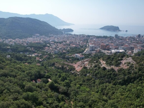 Plac sa panoramskim pogledom na more, Maine, Budva — fotografija 6