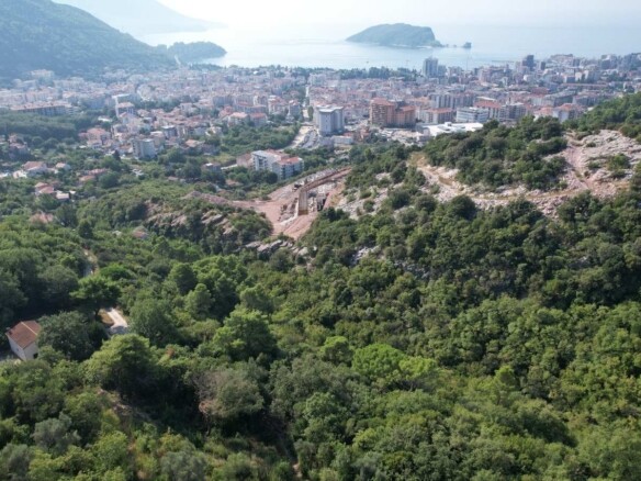 Plac sa panoramskim pogledom na more, Maine, Budva — fotografija 11