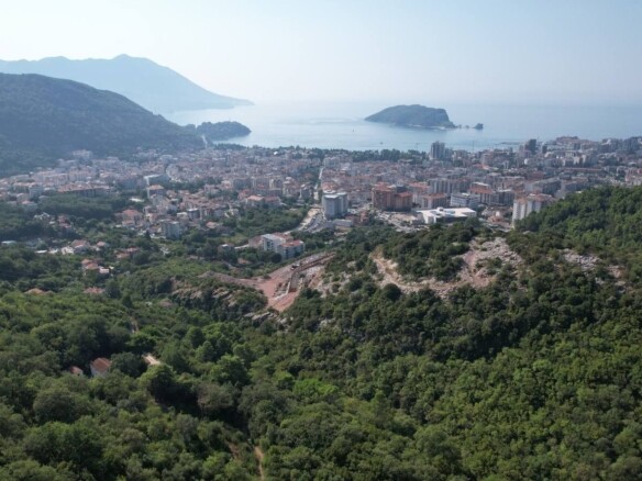 Plac sa panoramskim pogledom na more, Maine, Budva — fotografija 16