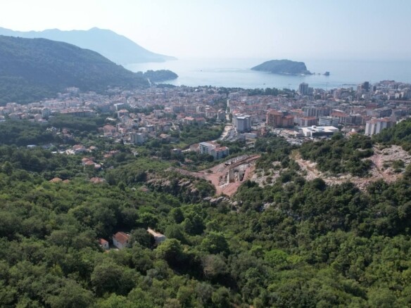 Plac sa panoramskim pogledom na more, Maine, Budva — fotografija 18