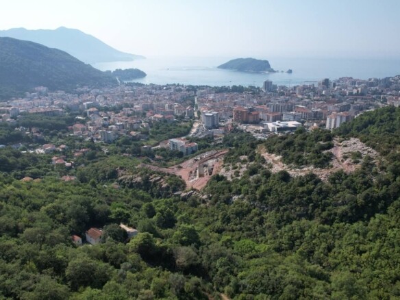 Plac sa panoramskim pogledom na more, Maine, Budva — fotografija 19