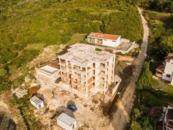 Dvosoban stan u izgradnji u Baošićima, Herceg Novi — fotografija 2