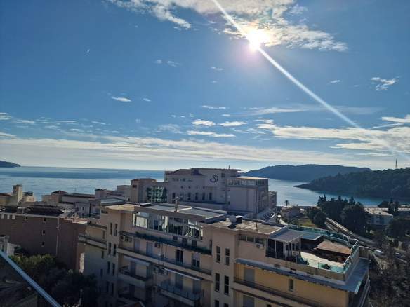 Dvosoban stan 135 m² – Bečići, Budva — fotografija 5