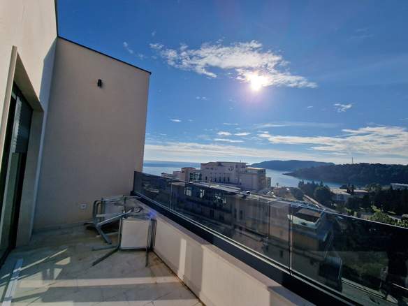 Dvosoban stan 135 m² – Bečići, Budva — fotografija 11