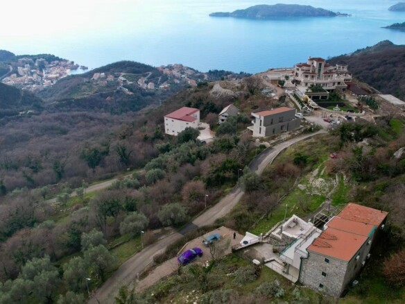 Urbanizovan plac sa pogledom na more u Kuljačama, Budva — fotografija 4