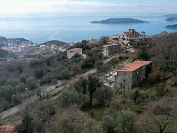 Urbanizovan plac sa pogledom na more u Kuljačama, Budva — fotografija 11