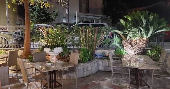 Cafe-picerija, poslovni prostor u Veljim Vinogradima, Budva — fotografija 3