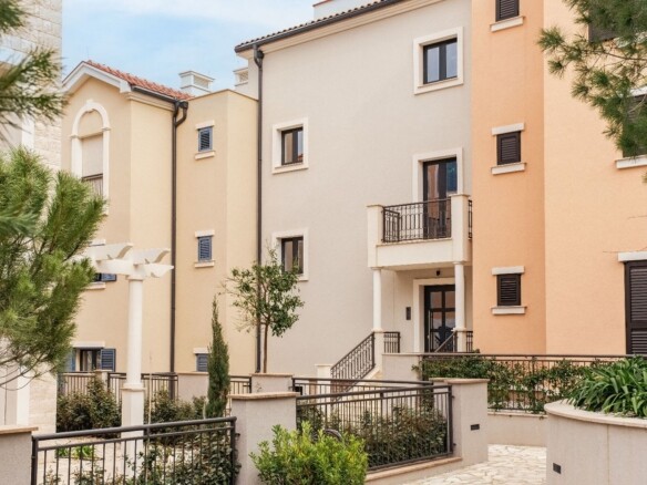 Jednosoban stan 71 m² – Tivat — fotografija 21
