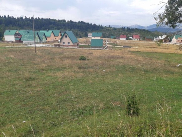 Plac 1.812 m² – Žabljak — fotografija 3