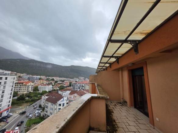 Trosoban stan 94 m² – Rozino, Budva — fotografija 4