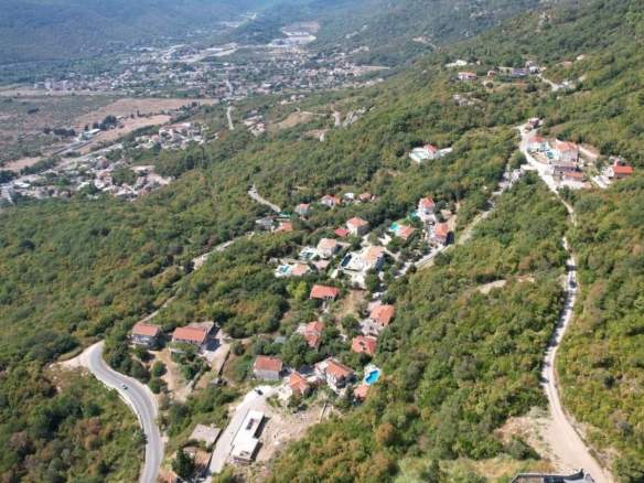 Plac 1.000 m² – Prijevor, Budva — fotografija 19
