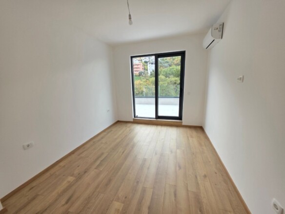 Dvosoban stan 108 m² – Kamenovo, Budva — fotografija 5