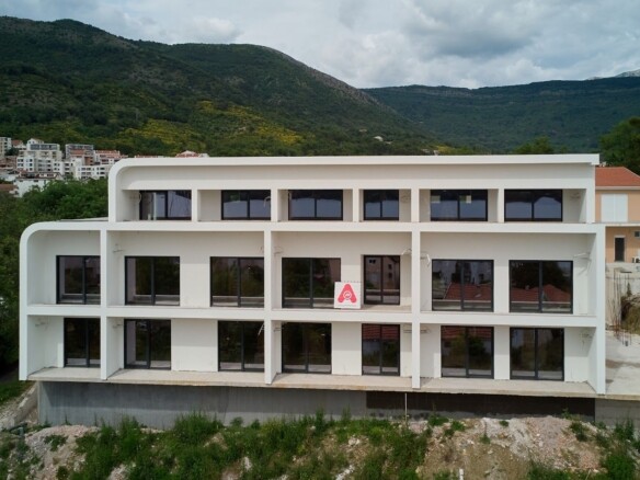 Jednosoban stan 78 m² – Tivat — fotografija 6