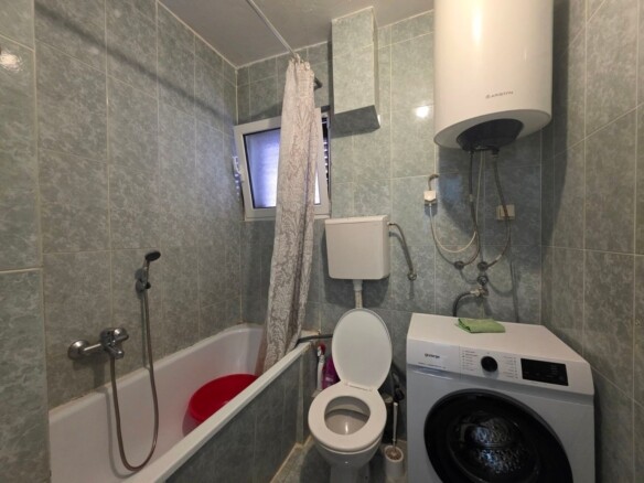 Opremljen jednosoban stan 39 m² u Budvi — fotografija 12