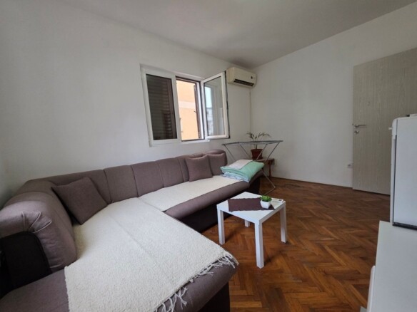 Opremljen jednosoban stan 39 m² u Budvi — fotografija 20