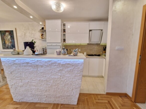 Dvosoban stan 90 m² – Rozino, Budva — fotografija 19