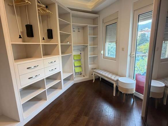 Dvosoban stan 89 m² – Bečići, Budva — fotografija 12