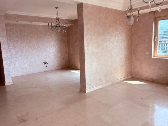 Trosoban stan 326 m² – Budva — fotografija 12