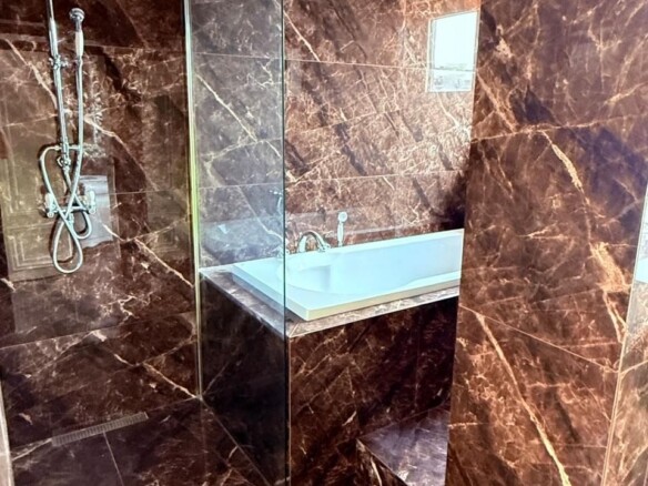 Trosoban stan 326 m² – Budva — fotografija 20