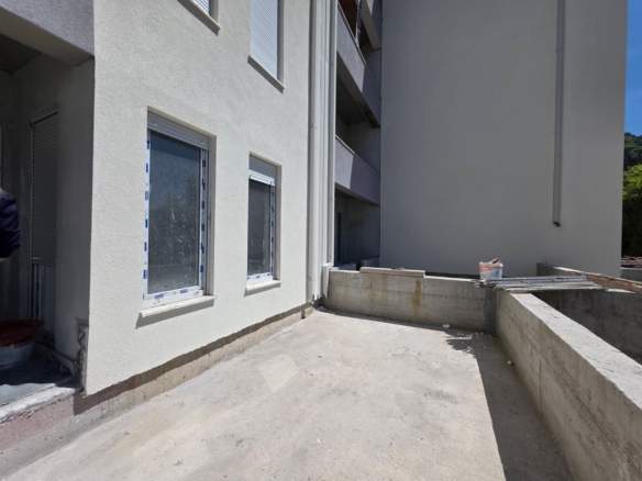 Jednosoban stan 43 m² – Lazi, Budva — fotografija 12