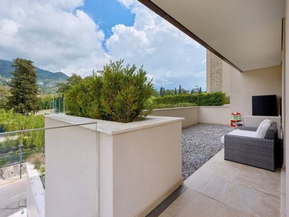 Dvosoban stan 152 m² – Tivat — fotografija 15