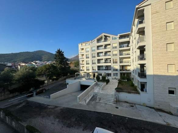 Jednosoban stan sa terasom, Velji Vinogradi, Budva — fotografija 9