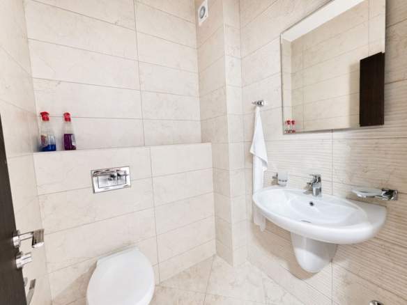 Dvosoban stan 58 m² – Bečići, Budva — fotografija 13