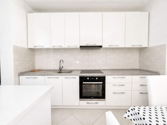 Dvosoban stan 58 m² – Bečići, Budva — fotografija 15