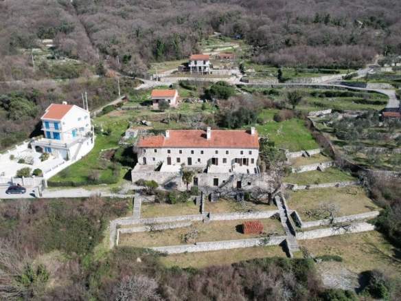 Kuća 370 m² – Sveti Stefan, Budva — fotografija 8