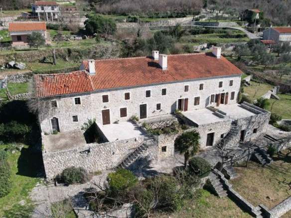 Kuća 370 m² – Sveti Stefan, Budva — fotografija 16