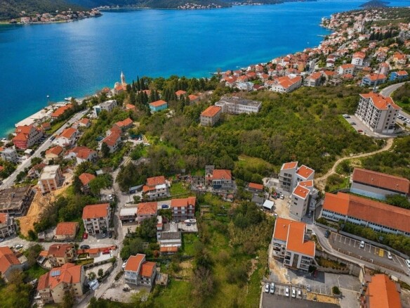 Plac 3.200 m² – Dobrota, Kotor — fotografija 4