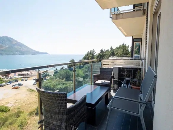 Dvosoban stan 89 m² – Bečići, Budva — fotografija 7