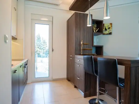 Dvosoban stan 89 m² – Bečići, Budva — fotografija 12