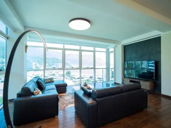 Dvosoban stan 89 m² – Bečići, Budva — fotografija 20