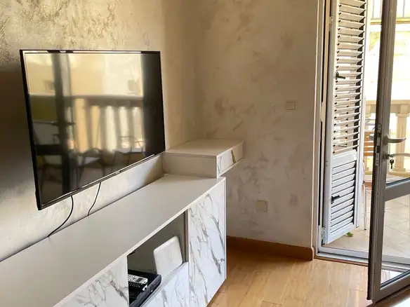 Izdavanje: Garsonjera 46 m² – Pržno, Budva — fotografija 2