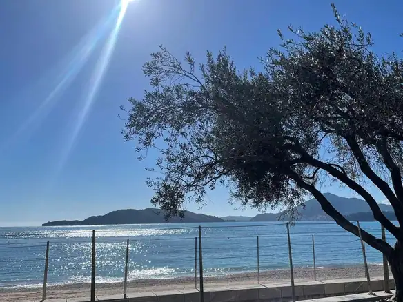 Izdavanje: Garsonjera 46 m² – Pržno, Budva — fotografija 7