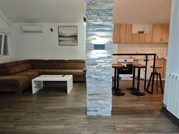 Izdavanje: Dvosoban stan 100 m² – Bijeli Do, Budva — fotografija 5