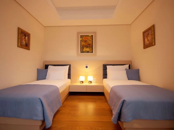 Izdavanje: Dvosoban stan 162 m² – Budva — fotografija 4