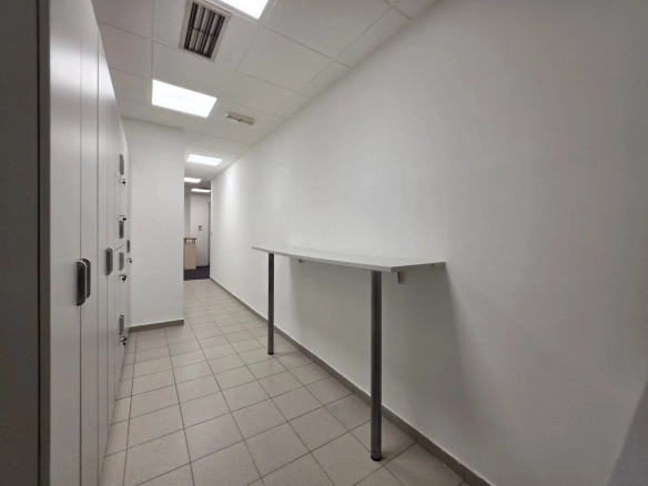 Poslovni prostor kod hotela Hilton, Podgorica — fotografija 16