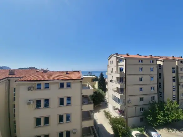 Dvosoban stan sa pogledom na more, Petrovac, Budva — fotografija 2