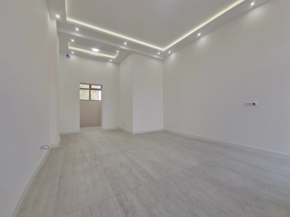 Poslovni prostor za izdavanje, Nova Dalmatinska, Podgorica — fotografija 3