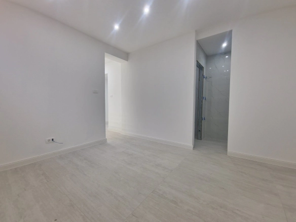 Poslovni prostor za izdavanje, Nova Dalmatinska, Podgorica — fotografija 6